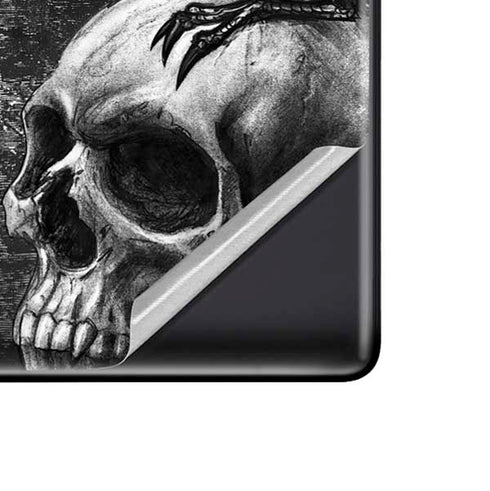 Alchemy Carta Poe's Raven Google Pixel 6 Skin